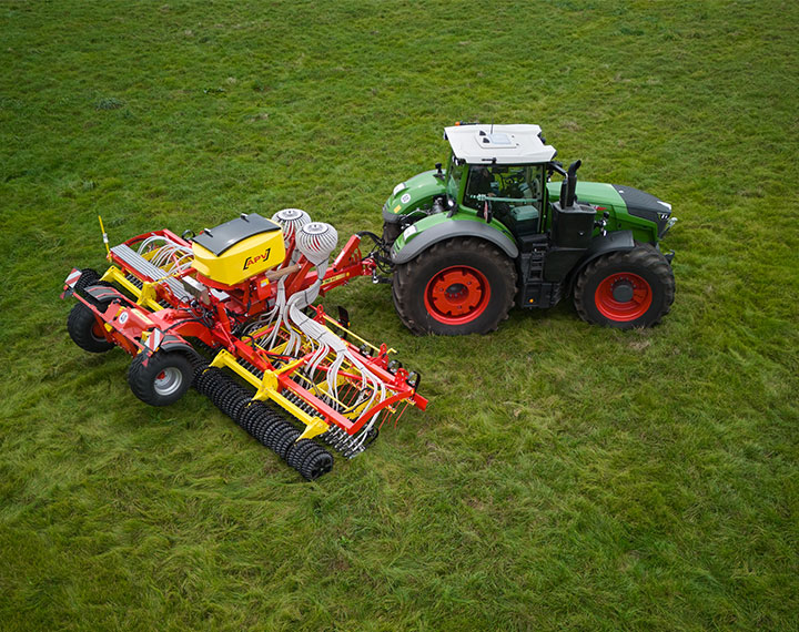 2-apv-world-kulturpflege-variostriegel