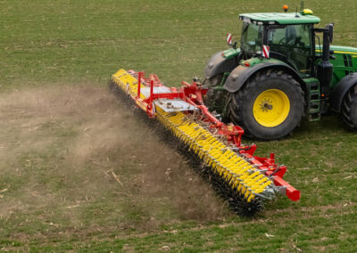 APV Striegeltechnik Rollhacke für mechanische Beikrautbekämpfung und Krusten brechen