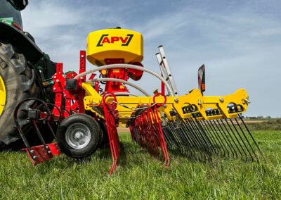 APV Produkte für Grünlandpflege und Grünlandtechnik - Grünlandstriegel
