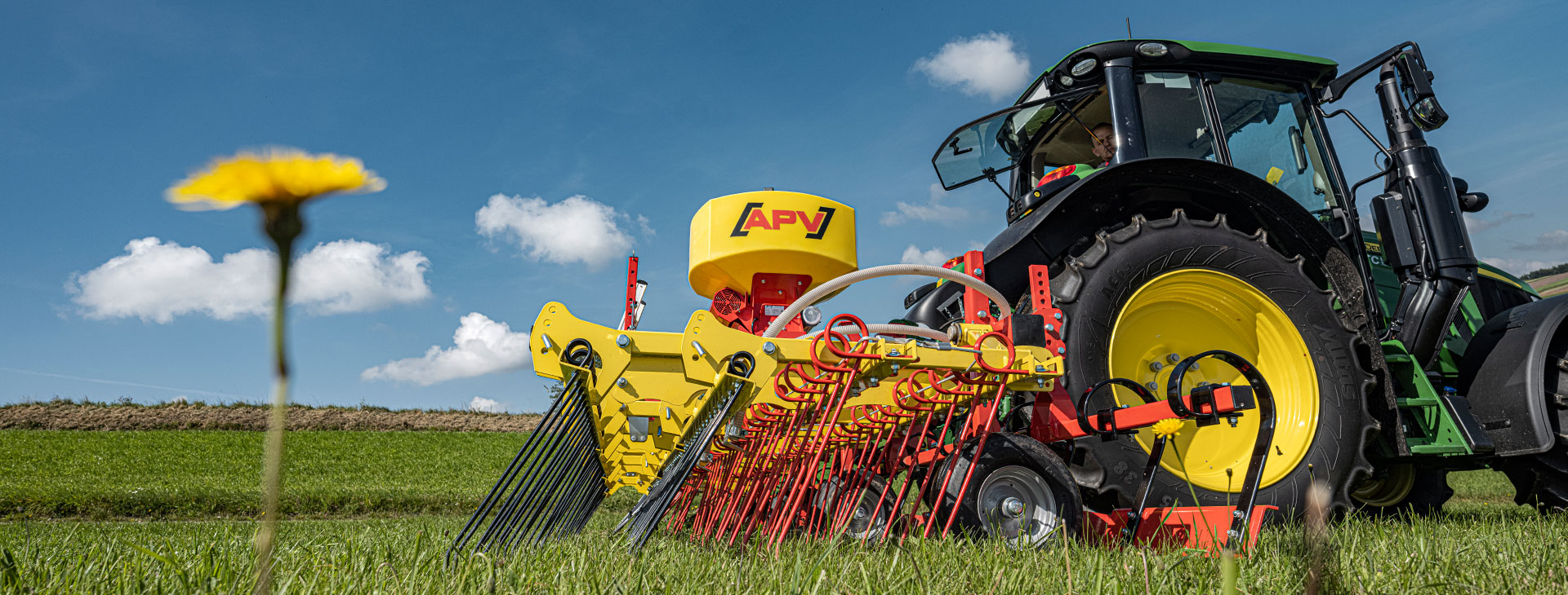 APV Grünlandstriegel, Grünlandpflege, Grünlandtechnik, Grünland Nachsaat,