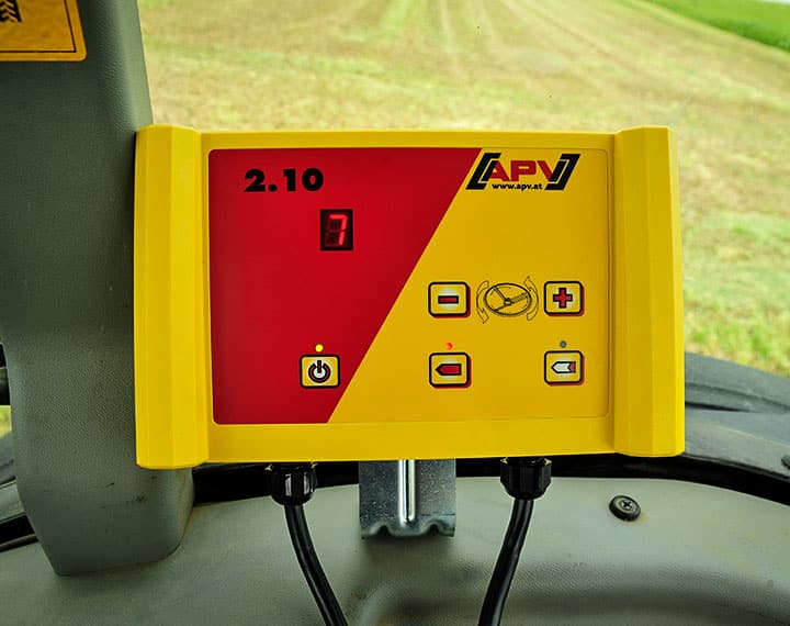 07_APV-Bedieneinheiten-Steuermodul-2_10-für-Scheibenstreuer Ovládací terminály APV: Řídicí modul 2.10 pro kotoučové rozmetadlo, malé rozmetadlo osiva